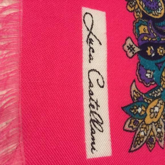 Luca Castellani Scarf   44” by 44” - Picture 4 of 8